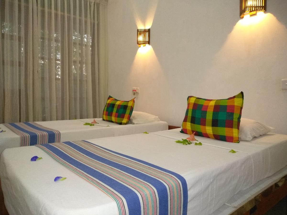 Bed and Breakfast Grand Freedom Sigiriya Exterior foto